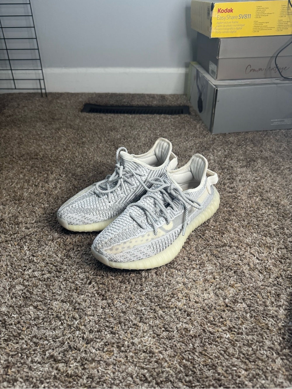 Yeezy BOOST 350 V2